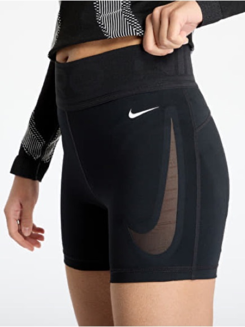 NIKE PRO SCULPT WOMEN'S HIGH-WAISTED 5" BIKER SHORTS